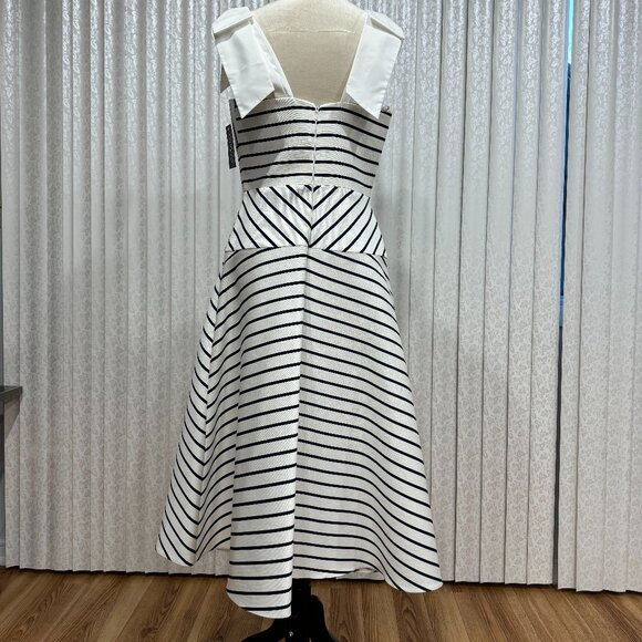 Jus de Pommes 2 piece Dress, Size 40/ US 8 - Picture 5 of 16